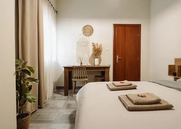 Floret Apartment